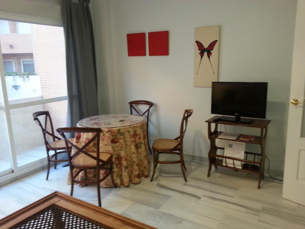 Apartamento Buhaira Sevilla Eksteriør billede