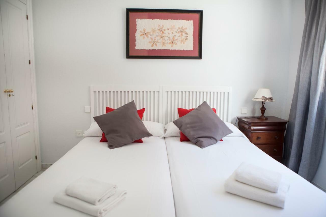 Apartamento Buhaira Sevilla Eksteriør billede